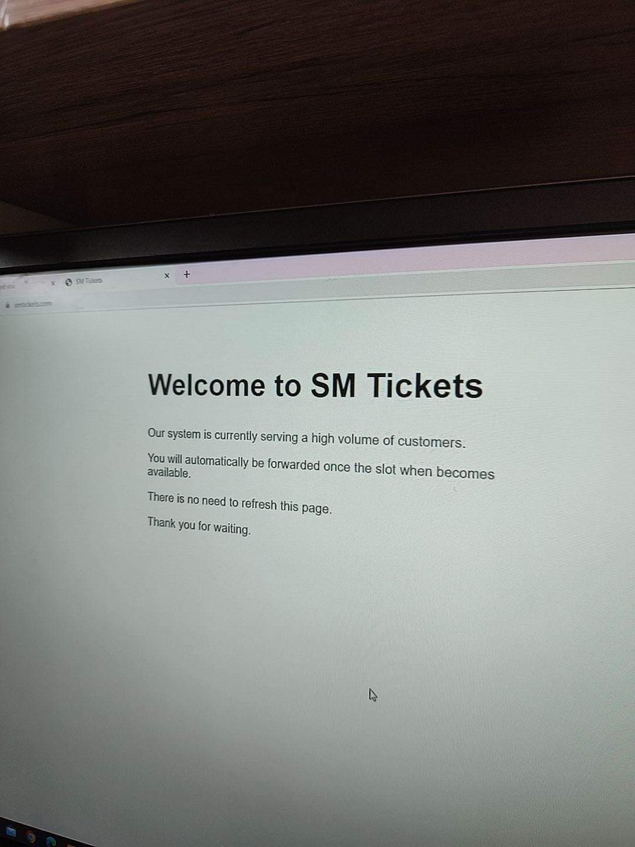NightJenLi's tweet photo. @blinkeushoppe @livenationph The website always crash. the incident happened 2 times, I waited hours for my turn and whhen it's my turn it appears our system is currently eme eme 🥹😤😤 @livenationph https://t.co/CX8Y9w3GMm