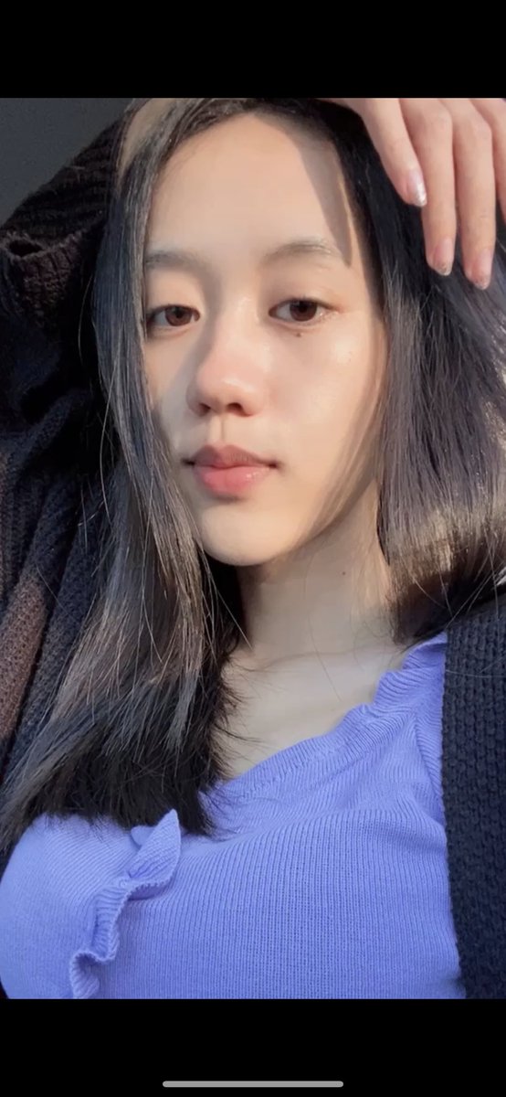 Hair Care ✨

Rambut kering ngembang jadi halusss 💇🏻‍♀️💆🏻‍♀️