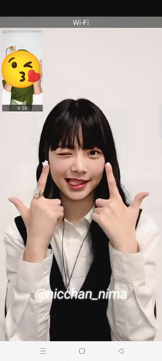 nicchan_nima's tweet photo. LOVE YOU ALL 😘
I will be waiting for Lesserafim come to Indonesia

221119
#kpopmerchfansign
#ANTIFRAGILE 
#CHAEWON 
#YUNJIN 
#EUNCHAE 
#KAZUHA https://t.co/6a24TmnrmU
