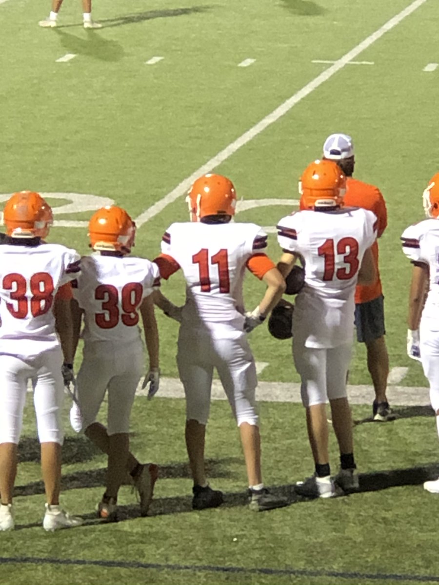 Luke_Miller10's tweet photo. I would like to thank everyone who has supported me for the last 4 years, from my coaches, my teammates my and family. Rockwall Football will always have a special place in my heart, I love you all.
#jfnd #82out #MillerTime https://t.co/e9KiQtIela