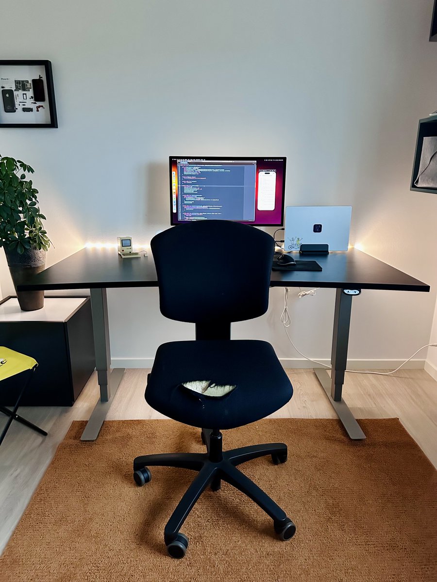 Simon B. Støvring tweet media