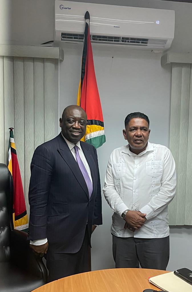 RAwambeng's tweet photo. Successful business meetings with Hon. Zulfakar Mustapha, Minister of Agriculture, Dr Peter Ramaaroop, Chief Investment Officer, Office of the President Guyana Office for Investment, Mr Timothy Tucker, Chairman Georgetown Chamber of Commerce and Industry.

#ReneAwambeng https://t.co/lnXrtu92ue