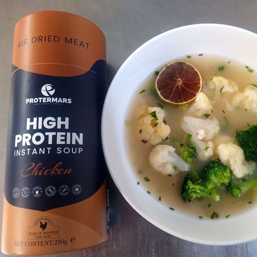 ProtermarSnacks's tweet photo. Diabetic Gift Hamper Box - Keto Gift Hamper Box - High Protein Hamper Box 
Includes : 1 High Protein Instant Soup Tube 250g , 4 Crispy Chicken Snacks
#keto #ketolifestyle #lowcarb #lowcarbdiet #lowcarblife #diabetes #diabetesfood #diabetesdiet #nosugar #highprotein  #glutenfree https://t.co/bNpdRkLVlw