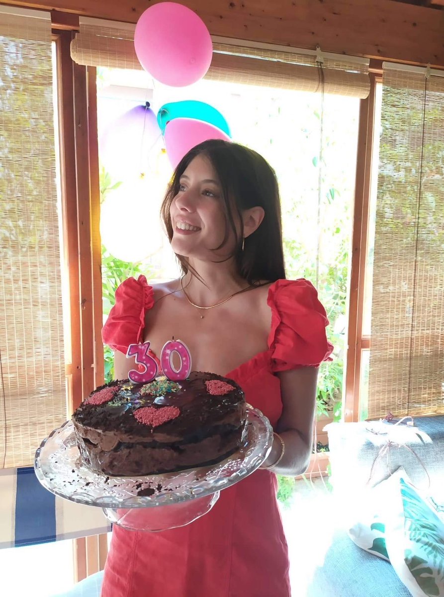 nadyamill's tweet photo. When I first heard about Bitcoin, I thought it was impossible. I didn’t understand how that could be done, and then I looked into it and it was brilliant. 

I never regretted investing in bitcoin!
Happy Birthday to me!! Wishes for greater investments!!

#BTC #altcoins #Blockchain https://t.co/Pu1gBbr61T