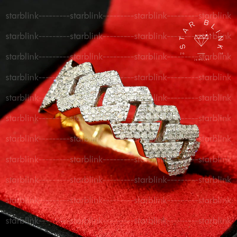 StarBlink001's tweet image. cuban link ring 925 Sterling silver Moissanite Diamond 
Order Now Link in Bio
DM for : @starblinkjewelry
.
#iceout #cuban #cubanring #925silver #925sterlingsilver #moissanite #moissanitering #band #diamond #gift #giftideas #bridesmaids #gifthim #gifther #fashion #style #usa