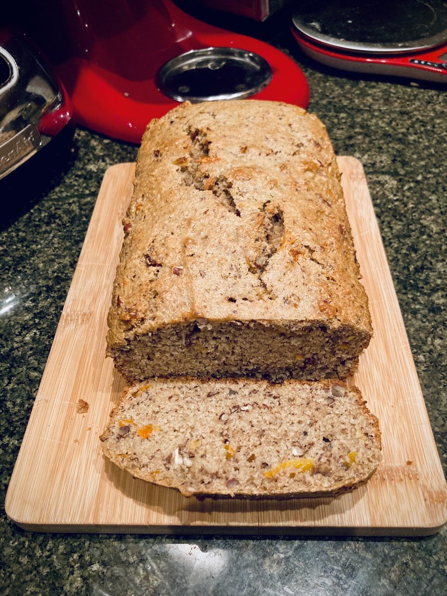 Last week we harvested kumquats near my mom’s house, so tonight I made my favorite “Cardamom Kumquat Bread” to eat while we watch the #BakeOff finale.

I’m team Syabira. Let’s go!