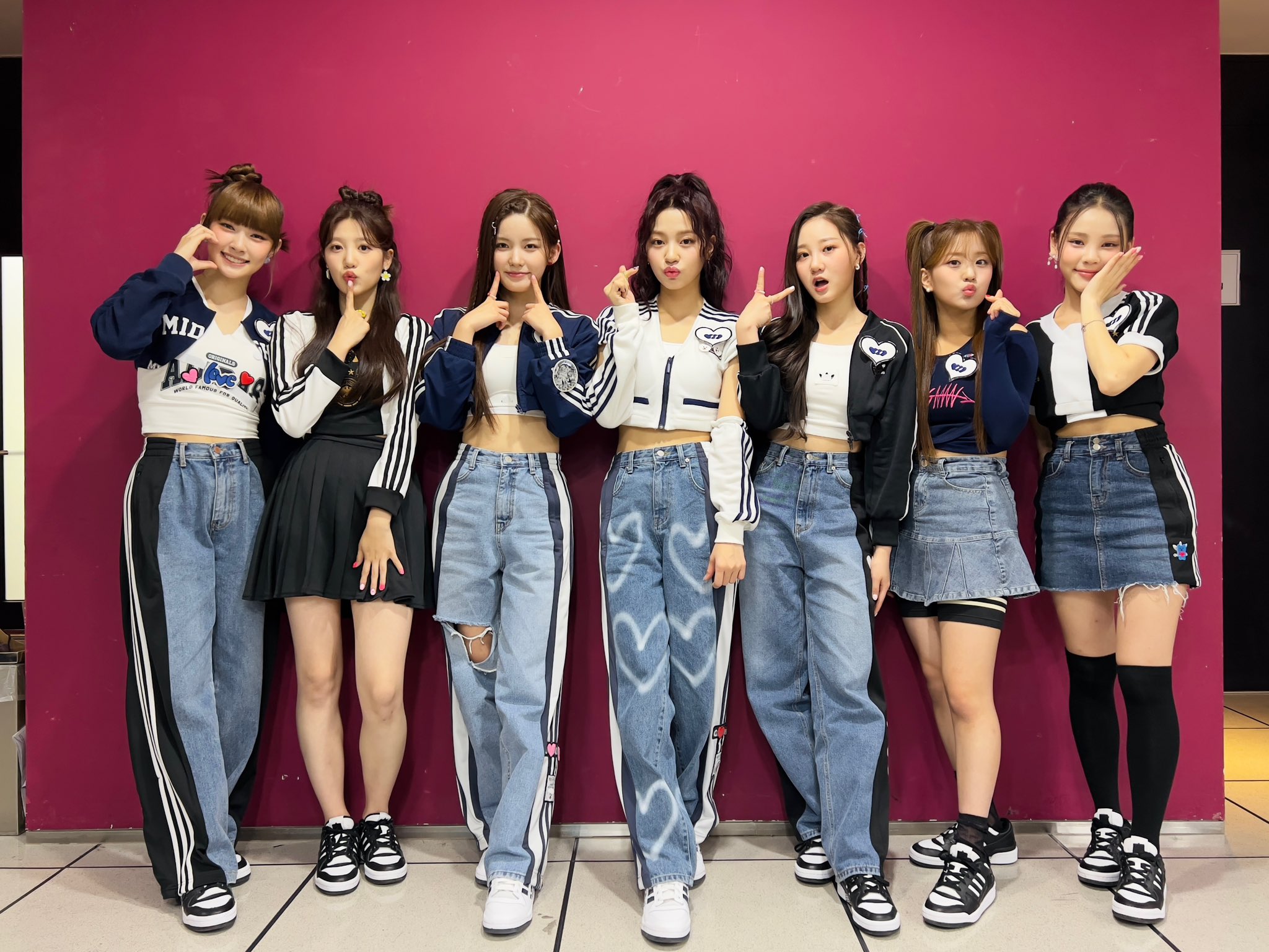 Fh6SOOlUoAAGbbA?format=jpg&name=large