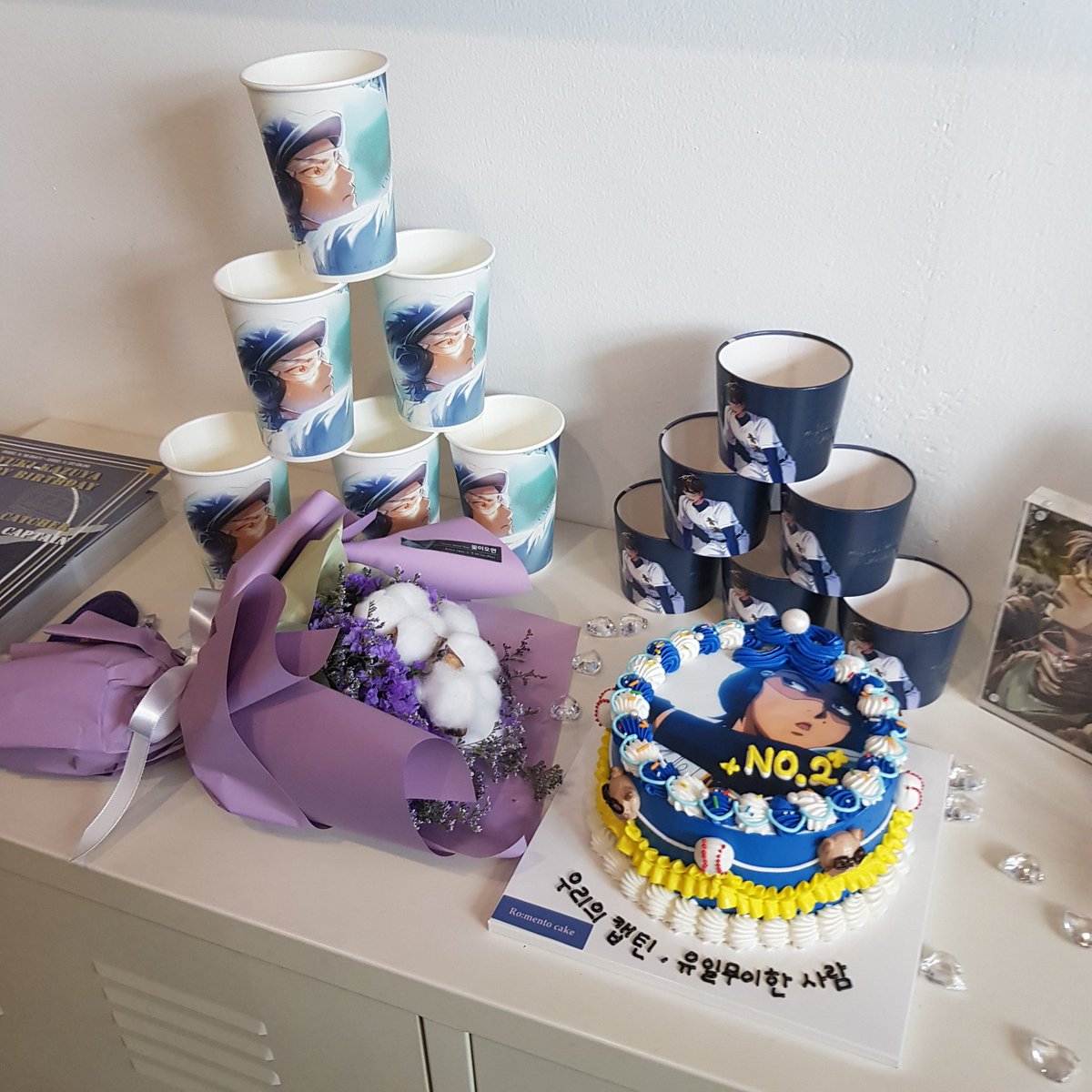 생일축하해⚾️⚾️✨✨