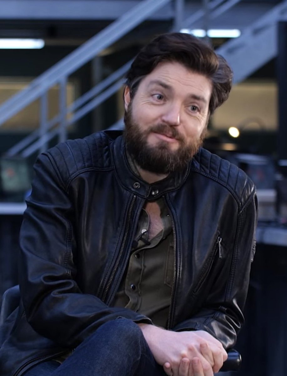 suekmoorhen's tweet photo. @berbar66 @Sharonmuskebear @theladybeatric3 @benbowbrenda4 @DaLexi1 Definitely, and still not a fan of mutton chops, although they are growing in me (not literally of course π€£π€£) #BeardsRule #BurkeBoost #TomBurke enjoy theatre club, I have some chauffeuring to do for my grandson later too β€οΈ https://t.co/dj5tUYvUnk