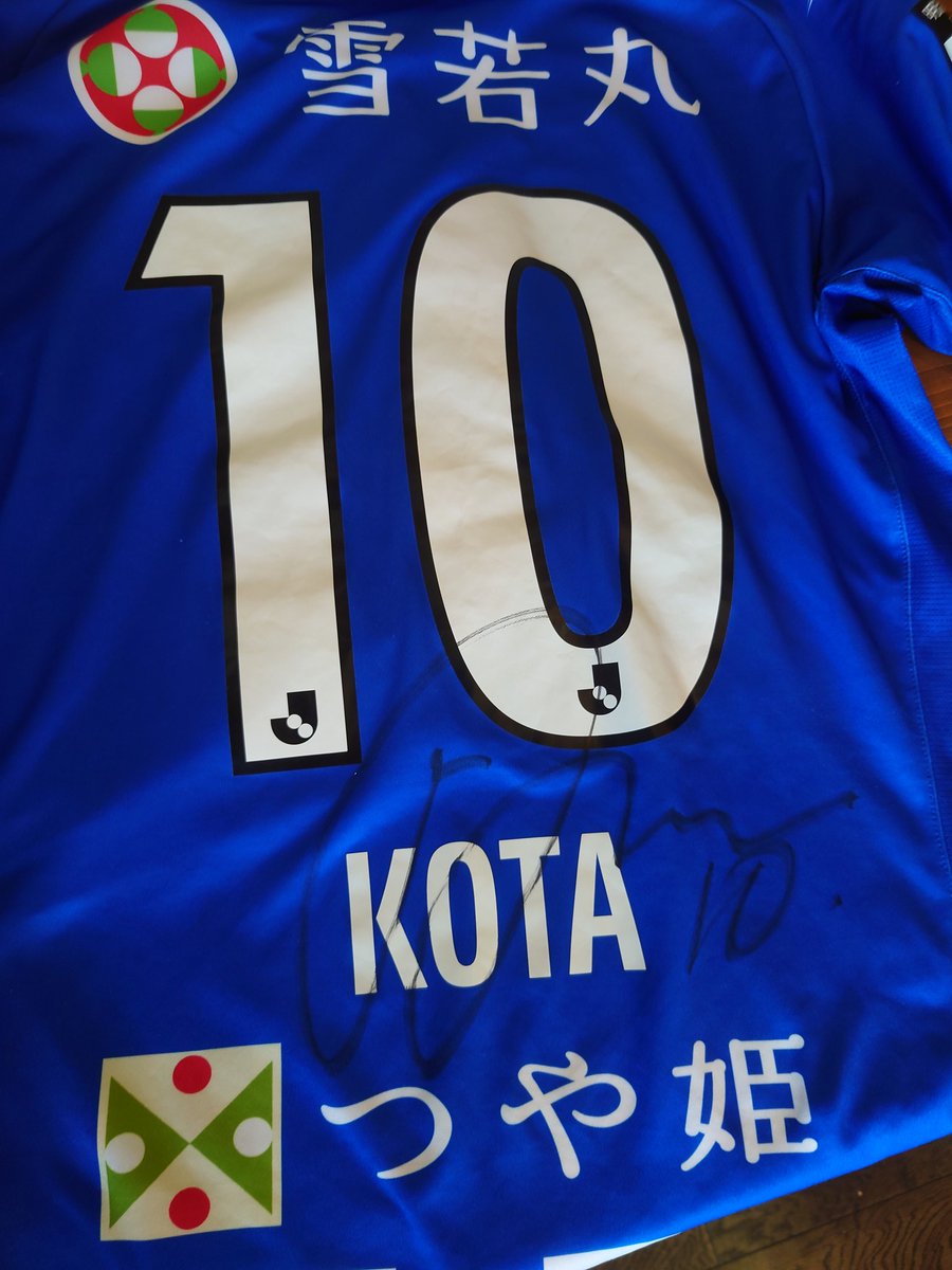 yu_monte_10's tweet photo. 近場なので参加できてよかった！
トークもアトラクションもサイン会も満足です！
ゴールド会員でよかった、、来年は昇格してもっと盛り上がれるように🫡
かわいい野田ちゃんを添えて🤣
#montedio
#野田ちゃん https://t.co/xaI6zZA940
