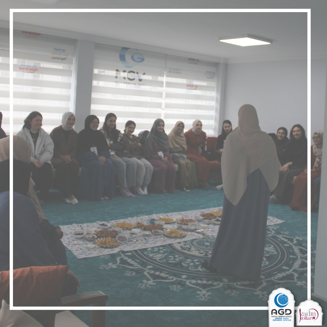 giresunkadinuni's tweet photo. Kardeşliğe İlk Adım Kampı'mız tanışma faslı ardından kahvaltı ile başladı. https://t.co/m8J8bKs0qU