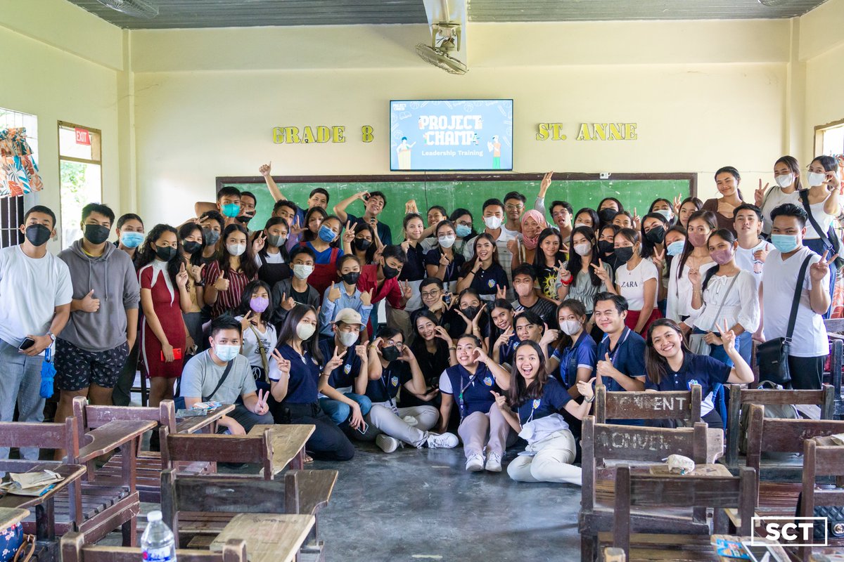 addusamahan's tweet photo. LOOK | On the first half of Project Champ 2022, our SAMAHAN student leaders and AdDU student athletes share their skills and knowledge with the Holy Cross of Babak students at the Island Garden City of Samal.

#HereAndNow⚡️
#MagisMovement💙

[1/2] https://t.co/SOZwytfNrL