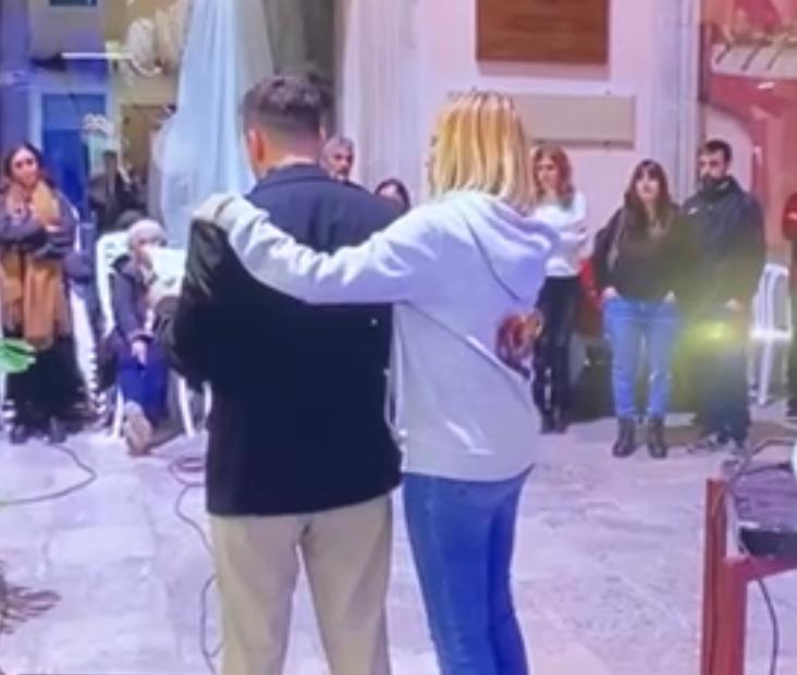 Solo la unión hace la fuerza!! Es responsabilidad de toda la sociedad y todas las administraciones públicas hacer una prevención REAL contra la violencia sexual infantil. No dudemos en dar la cara,sino lo hacemos somos invisibles y siendo invisibles NO EXISTIMOS 💚💪!! Afasit