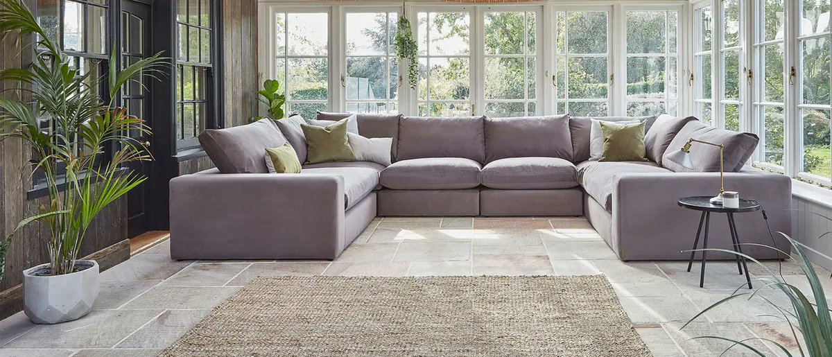 A traditional sofa with a contemporary edge, the Purley u-shape sofa has room for all the family and more. Relax into its wide, sumptuous cushions and let the stresses of the day drift away. With its modular units, you can style your sofa to suit the occasion.