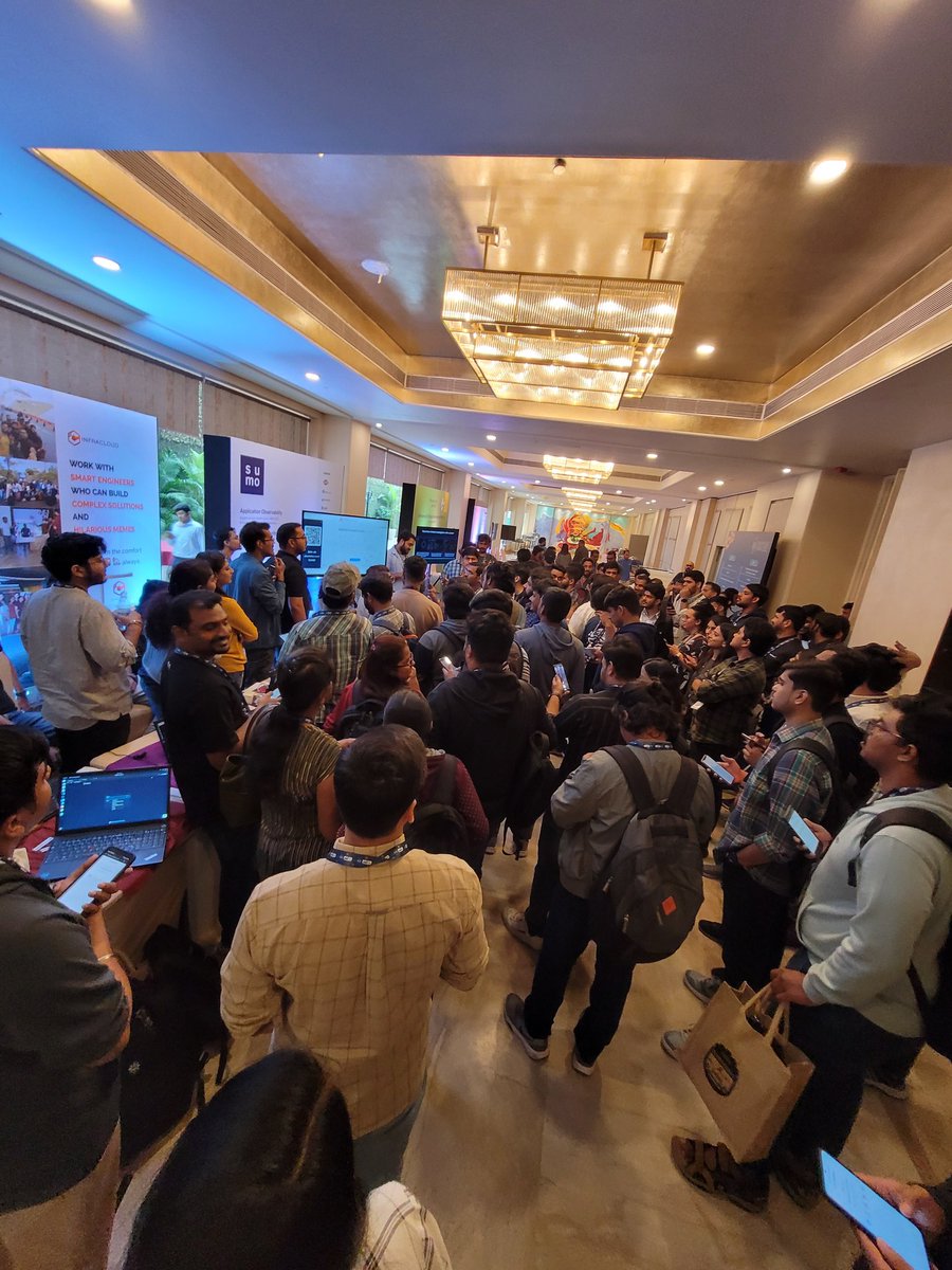 Quiz is starting at @infracloudio booth in #DevOpsDaysIN. Do join for cool prizes😀