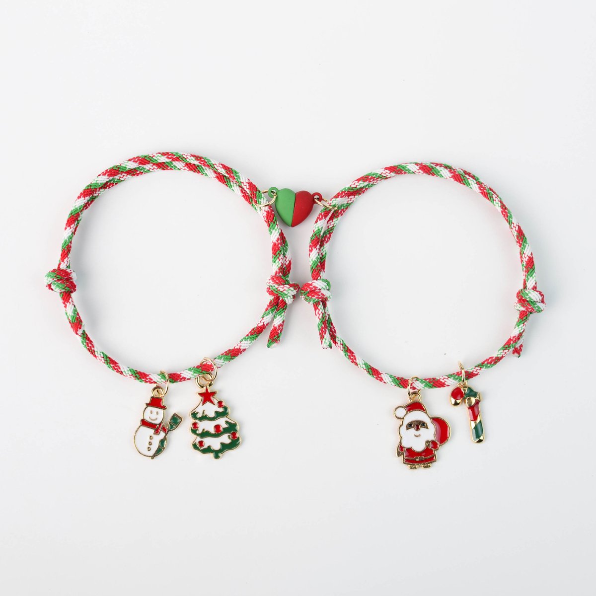 CloverShop05's tweet photo. (Pre) 🎁กำไลข้อมือคู่รัก คริสมาสต์
🎅 109 บาทส่งฟรี ได้สองชิ้นเลยจ้า
🎄 รี+ฟอล ยอดฟอลสิ้นเดือนถึง 5K สุ่มแจก 1 คู่
🦌 มีทั้งซานต้า เรนเดียร์ ต้นคริสต์มาส
🍀 สนใจ DM หรือเม้นไว้ได้เลยจ้า

#คริสต์มาส #ของดีบอกต่อ #ของขวัญวันเกิด 
#พรีออเดอร์ #แจก #สุ่มแจก #แจมฟิล์ม #คิมซอนโฮ https://t.co/lsuN8Y64aS