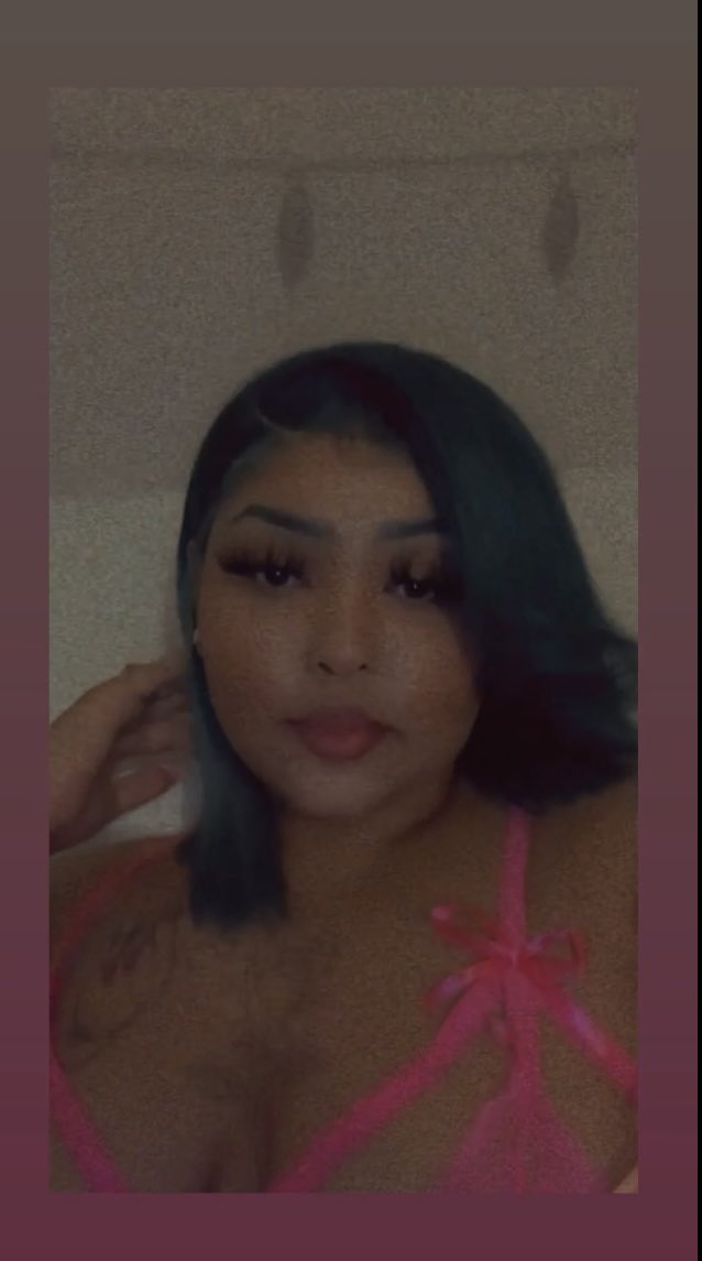 juicy_ceecee's tweet photo. @_bossbitch96 Go watch my only fans link in bio #onlyfans https://t.co/onn2wIgC9t