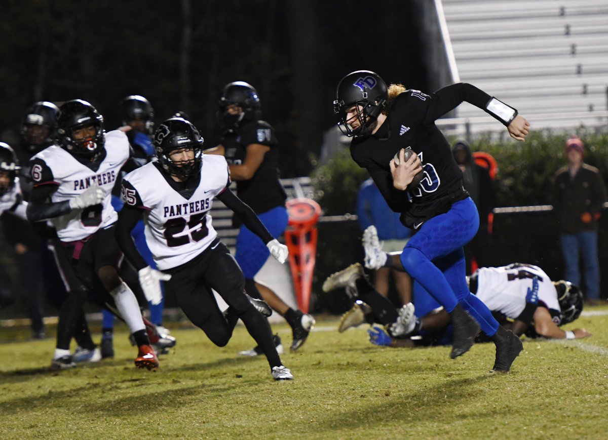 Pats and Wave to meet in 5A Football Lower State title game &gt;&gt;&gt; postandcourier.com/journal-scene/…
