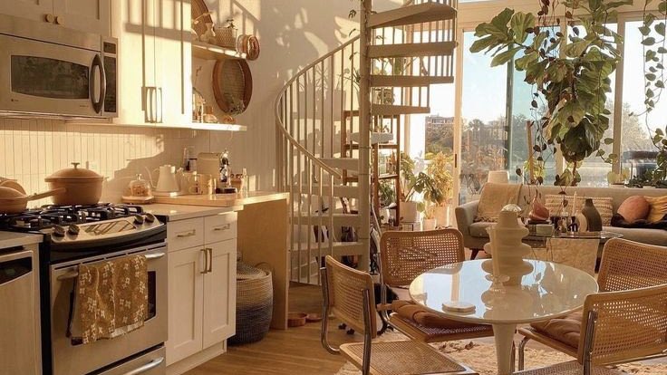 malusokay's tweet image. Sunny and peaceful mornings ✨