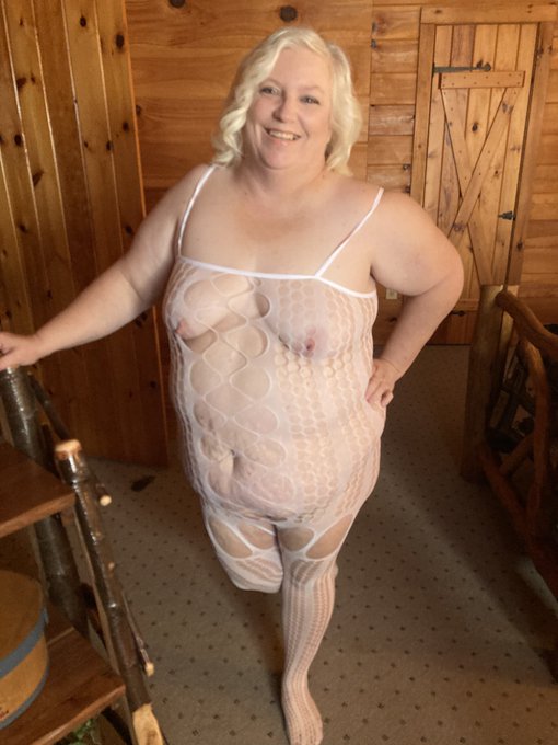 Would you ride my ass? Would you be my young bull? #bbw #hotwifehappyhusband #nsfw #nude #milf #cougar<a href="/tag/sex"class="tags"><span>#sex</span></a><a href="/tag/cougar"class="tags"><span>#cougar</span></a><a href="/tag/nude"class="tags"><span>#nude</span></a><a href="/tag/bbw"class="tags"><span>#bbw</span></a><a href="/tag/married"class="tags"><span>#married</span></a><a href="/tag/chubby"class="tags"><span>#chubby</span></a><a href="/tag/housewife"class="tags"><span>#housewife</span></a>