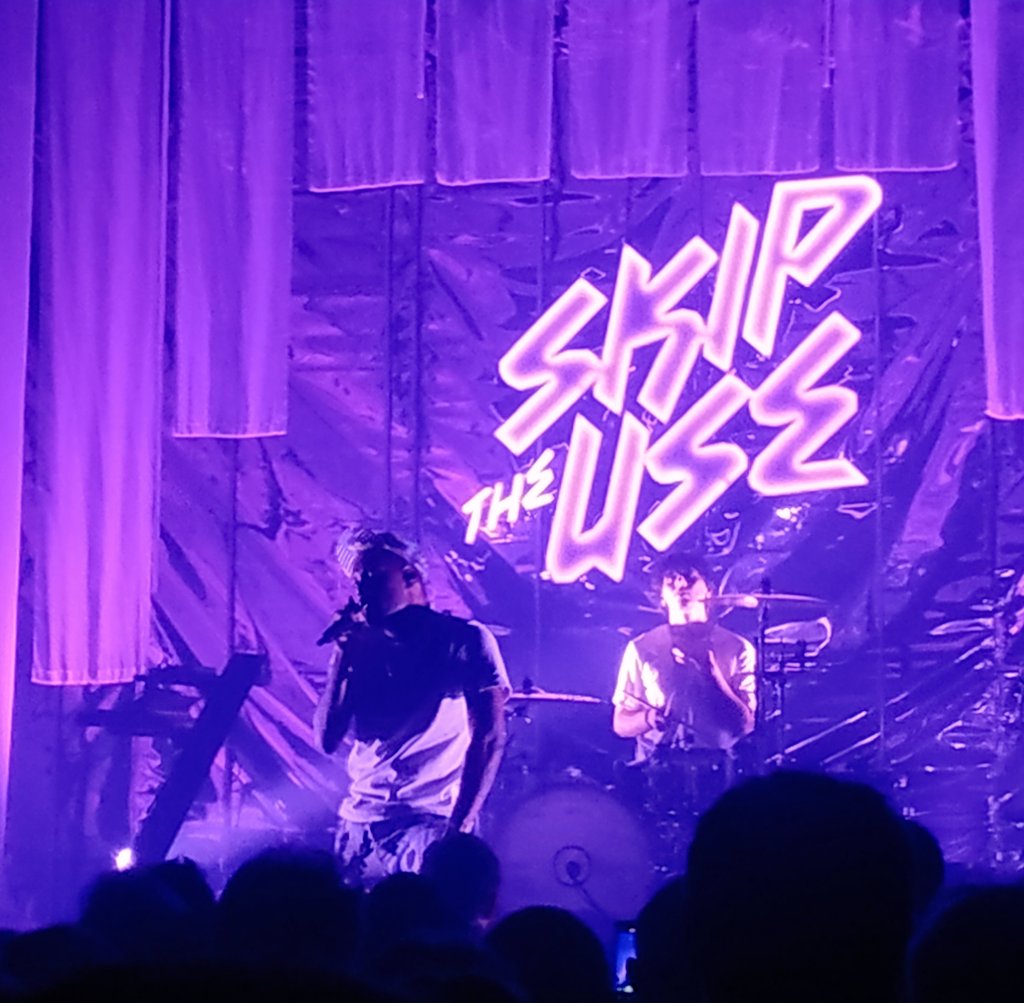 StephaneLastere's tweet photo. #Culture #Musique
Chaude ambiance, nombreux échanges avec le public, spectacle vivant et vivifiant @MatBastard et @skiptheuse_off en concert à @LaPalene16 #Rouillac #Charente le 18/11/2022 https://t.co/XwCa4KjIjQ