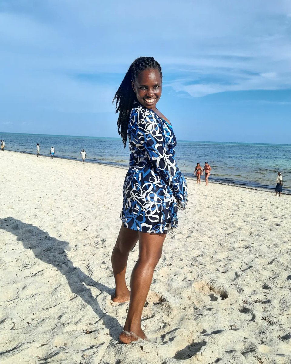 CharitySoni's tweet photo. Smile & more smiles because the beach is a beautiful space.
Engage @Adventure360Af for a customized beach package.
#MagicalKenya #adventure360 https://t.co/lhRhxVw0aq