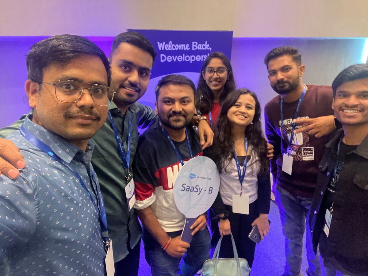 Little questions can sometimes solve big problems.
#productidea #teamwork #Debate #SalesforceDevDays #Salesforce