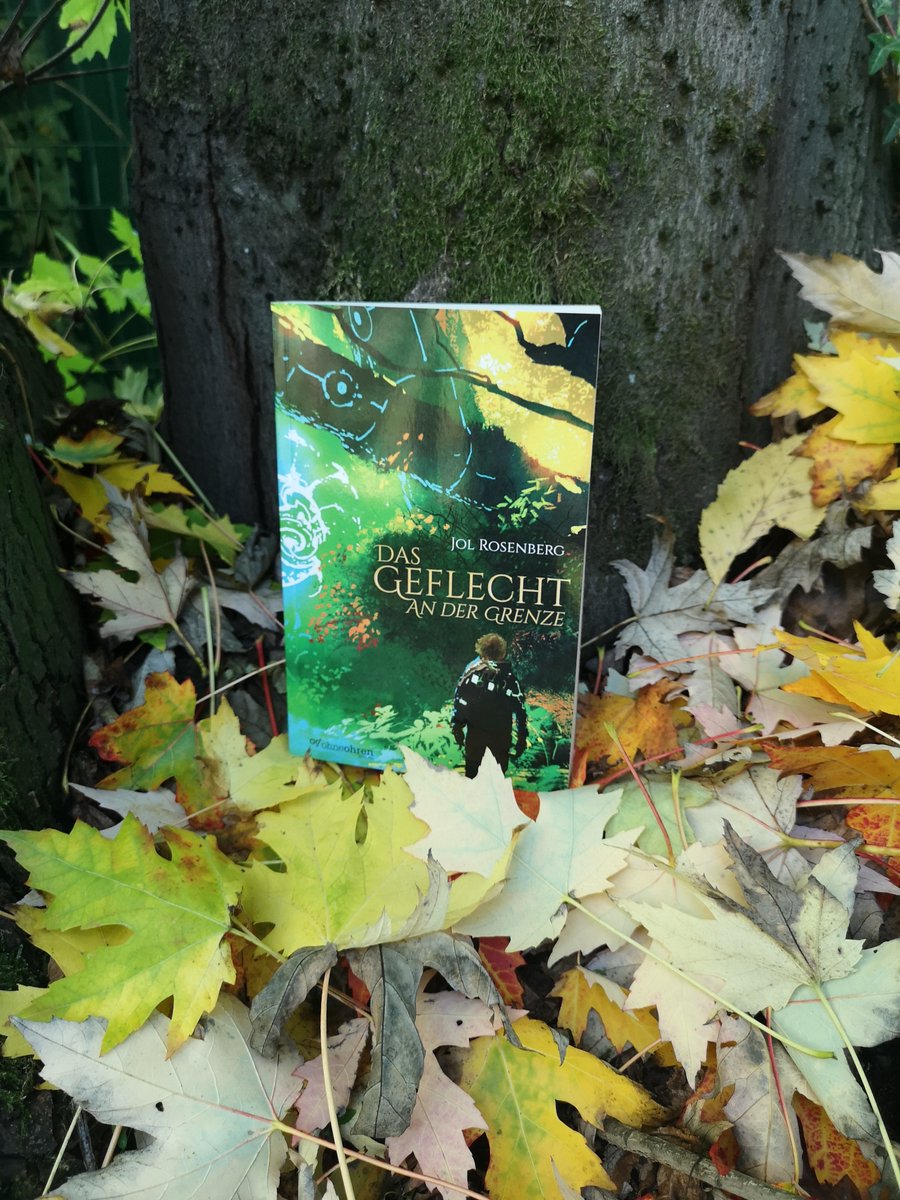 diffusSchall's tweet photo. #diffusSplitter _65
Das Geflecht (An der Grenze) - Jol Rosenberg (Verlag ohneohren)
weitsichtig - vielschichtig - nachhaltig - divers
https://t.co/WNFmwO1oSe
https://t.co/MpznLdMjWm
@jolrosenberg @ohneohren #roman #buch #literatur #sf #scifi #sciencefiction #softsf https://t.co/FrQaAypj0c