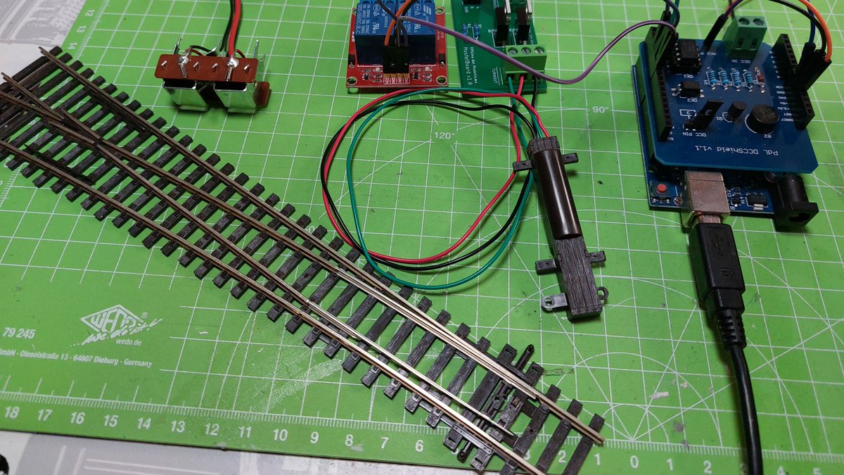 How to build a turnout decoder for your #dcc model railway with Arduino, part 1

youtu.be/FdMyOsOrDqg

PCBs on <a href="/PCBWayOfficial/">PCBWay</a> shared projects: bit.ly/3gkGGig