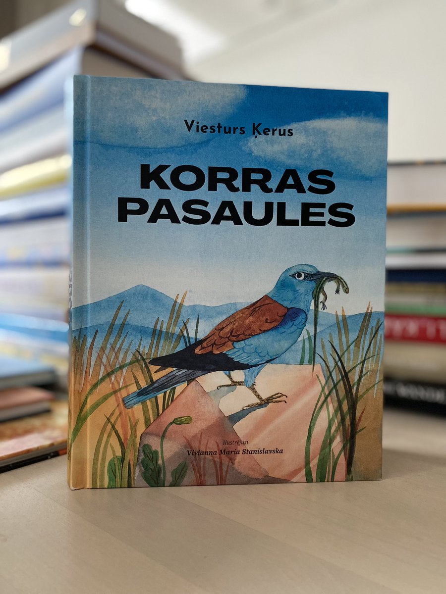 Piedzīvojumu pilns zaļās vārnas Korras stāsts. No piedzimšanas līdz gājputna gaitām, visbeidzot atgriešanās mājās ziemeļos, jo iekšējā balss tā liek. <a href="/VKerus/">Viesturs Ķerus</a> mums nodod ziņu par cilvēka un dabas mijiedarbi grāmatā, kurā daudz faktu un zināšanu par putnu pasauli. <a href="/lielsunmazs/">LIELS UN MAZS</a>