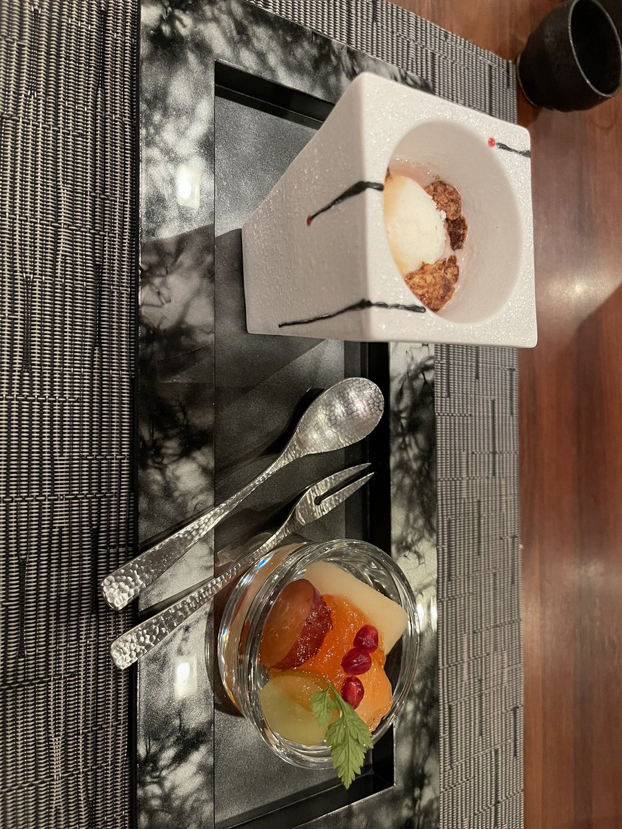 KtabaliMhas's tweet photo. お肉について来た人参が真っ黒で分からなかった https://t.co/WdEl9foWtA