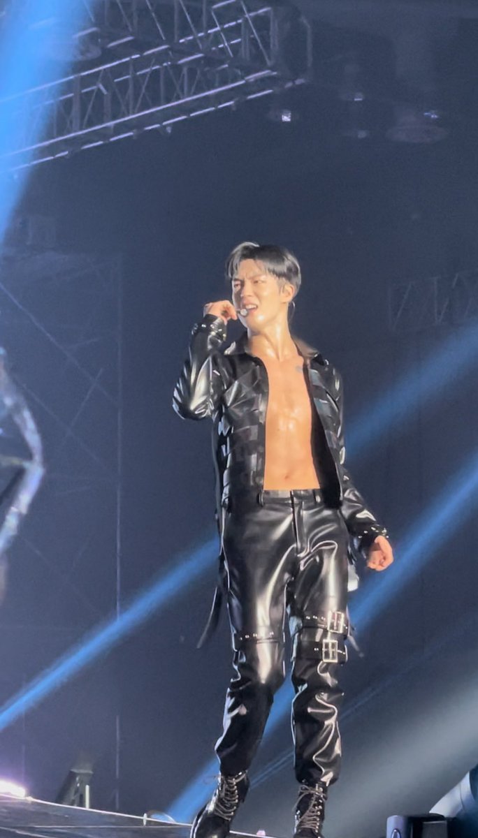 nonane_89's tweet photo. 하 상혁이가 또;;; https://t.co/dvPYOebk7l