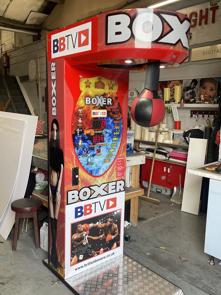 BoxingNow_'s tweet image. NEW! Pro Boxers, Coaches and Strongmen test their punch power! 🥊

High Score Smashed Again!! 🔥

Watch all Episodes of the ‘BIG PUNCH CHALLENGE’ here: youtube.com/playlist?list=…

(This punchball is on the difficult setting…)

#boxing #punchmachine #punchball #kopower #ko