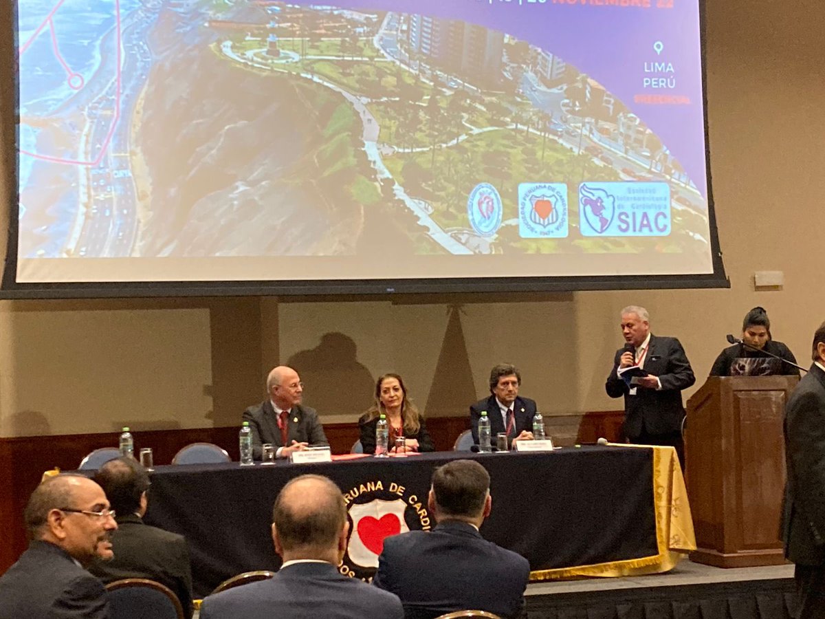 Adriana Puente tweet media