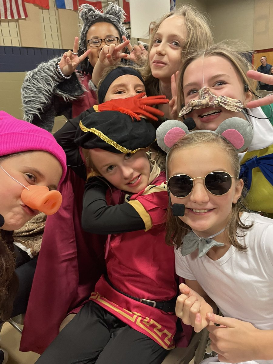 Kelly Hillier tweet media