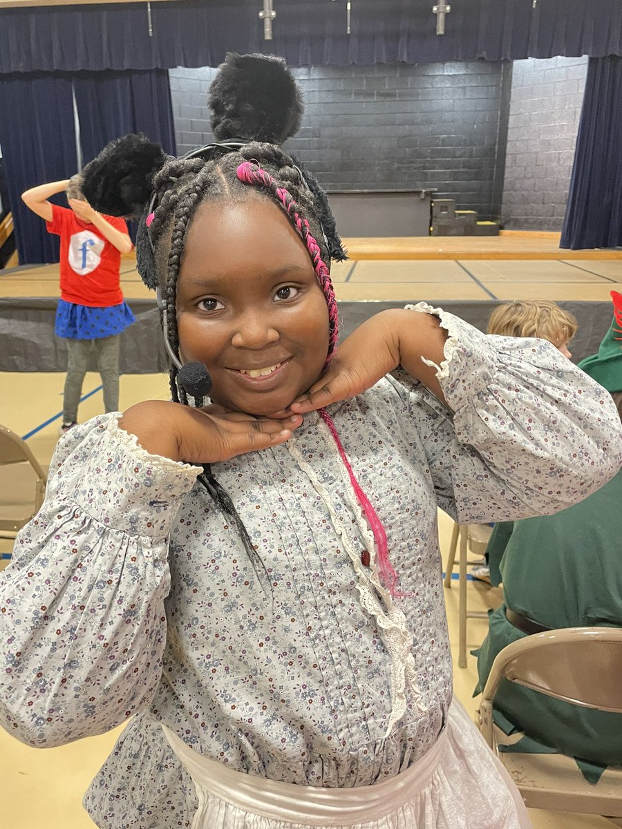 Kelly Hillier tweet media