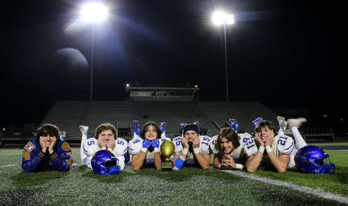 HFISD_Longhorns's tweet photo. How we feeling this morning, Longhorn Nation?
#WeAreHFISD #409Sports #HornsUp #txhsfb #txhsfbplayoffs @saphirec98 @Caleb63207552 @gavin91072086 @sethram0206 @Tyler_H76 @J_Ric25 https://t.co/HpoB07qzJJ