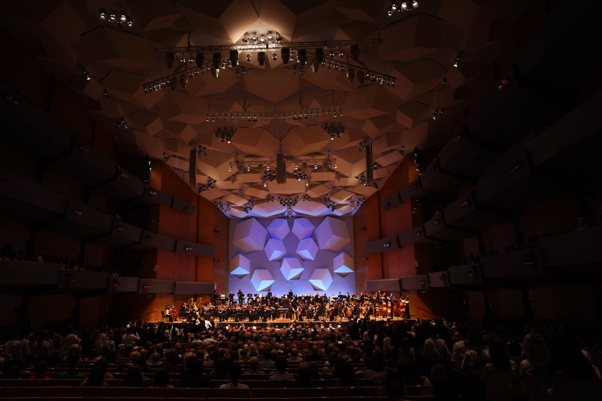 It’s not too late to join us in person for today’s concerts at Orchestra Hall. Tickets are available at the door, but all three Fall Festival concerts will be livestreamed for free on GTCYS’ YouTube channel at 11am, 3pm, and 7pm. 
Livestream link: youtube.com/c/gtcys1972