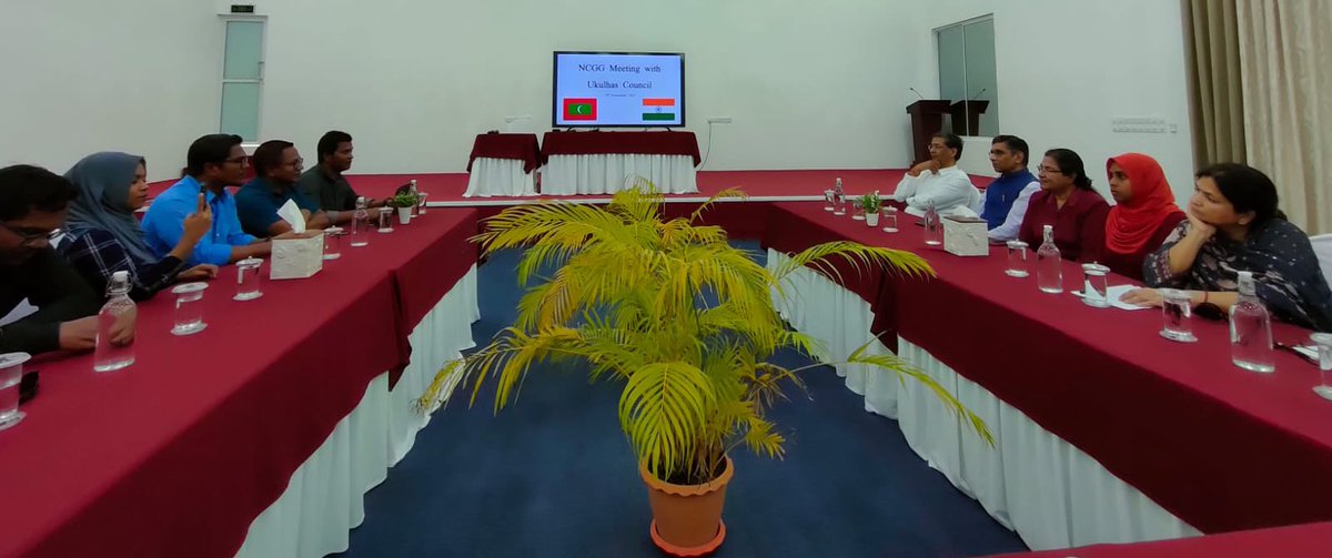 HCIMaldives's tweet photo. On the 1st day, @cscmaldives organised a visit to AA. Ukulhas Island. To understand training needs, delegation met with @UkulhasCouncil, WDC &amp; Island Tourism Committee at Ukulhas Convention Centre - a project earlier completed under Indian grant assistance. 2/3
@NCGG_GoI https://t.co/vy1HH7fKQl