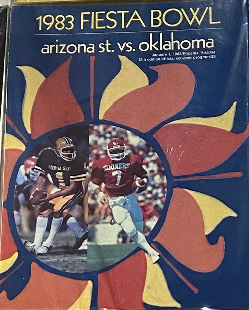 andyjshultz's tweet photo. Only 6 Saturdays until @vrbo @Fiesta_Bowl & @CFBPlayoff returns to @StateFarmStdm on Dec. 31.
Flashback 1983 #FiestaBowl. @ASUFootball defeats Oklahoma 32-21 at Sun Devil Stadium. Exciting celebration yesterday hosted by @ASU_Alumni & emcee @MunnyBall. #ASULegends @BowlSeason https://t.co/cNkPye5Hpy