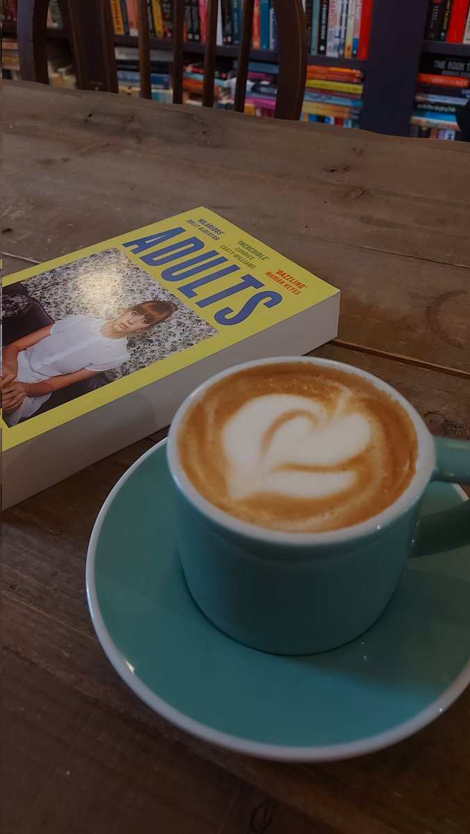 abbijeanr's tweet photo. Mornings at @BookBarUK 💛 https://t.co/eXylagiIBz