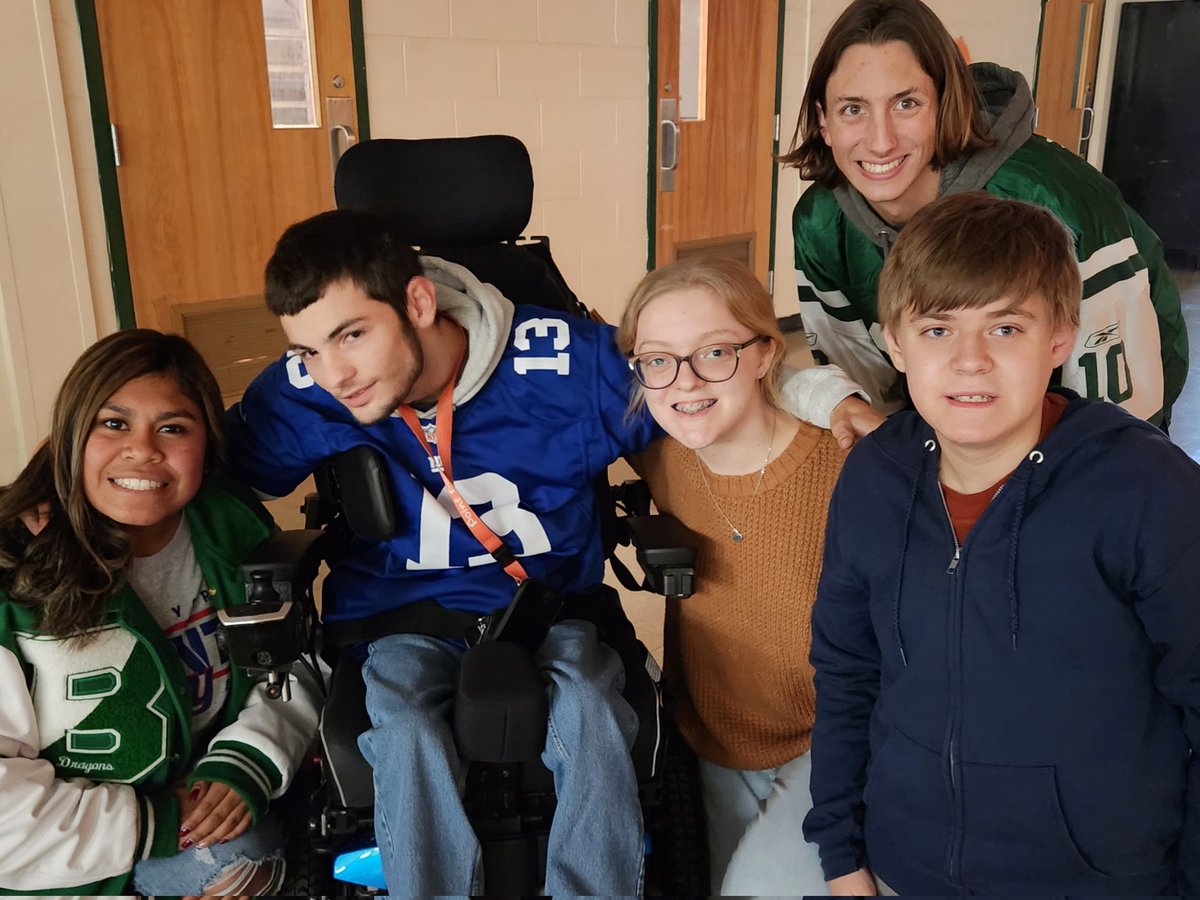 Thank you BMHS PALS for hosting the Fall Harvest 🏈 Dance, and including your 🐉 PALS! EVERYONE had a great time!!!!🙂
<a href="/BTHSDragons/">BTHS</a> <a href="/BtpsSrvcs/">BTPSSpecialSrvcs</a> <a href="/bmhspalsclub/">BMHSPALSCLUB</a>