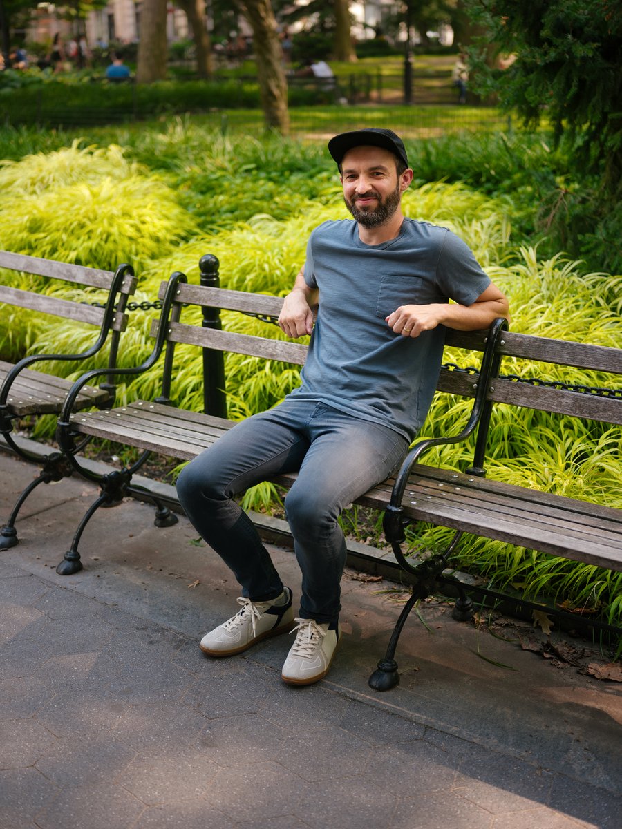 Jamie Dubs (<a href="/jamiew/">Jamie Dubs</a>) is a New York-based computer programmer and entrepreneur. He serves as a board member and community organizer at the Helium Foundation, founder of the @DefDAO hacker collective, and cofounder of generative AI startup GLIF.

Interview:
huweb3.xyz/jamiew