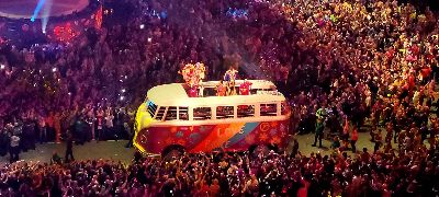 De Toppers - terug van weggeweest en maken feestje als vanouds tinyurl.com/2oxtny5k