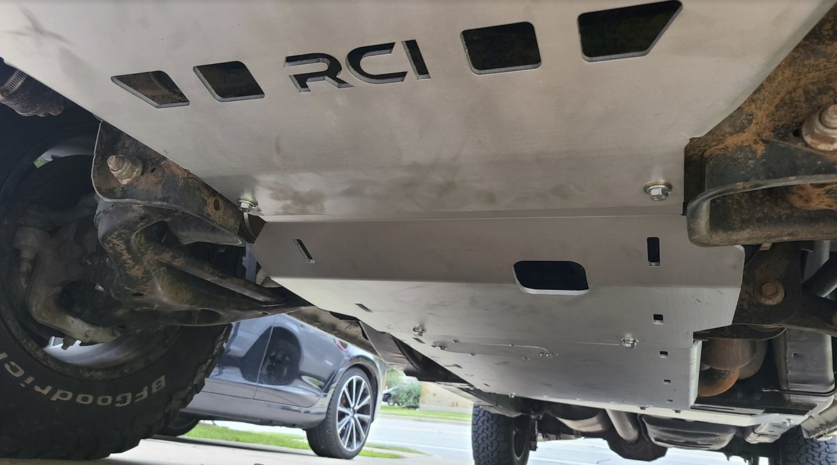 Tips for installing a full skid plate on a Ford F-150 #fordf150 #ford #offroad #overland woofthebeatenpath.com/how-to-install…