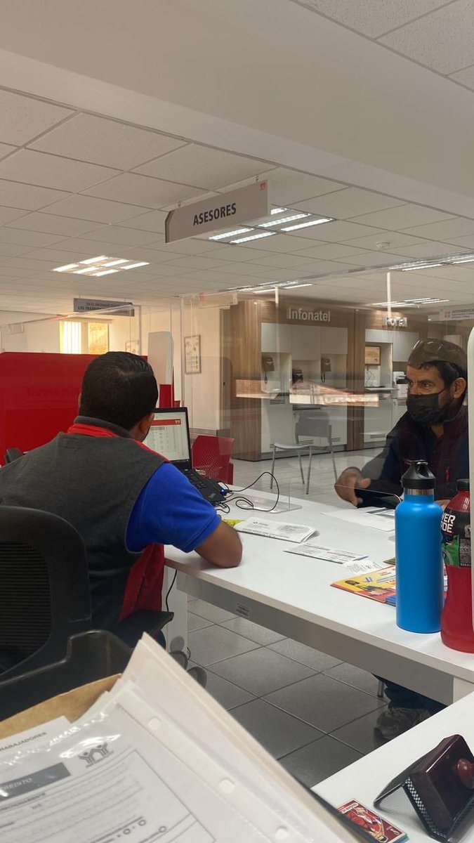 MarioRojasHdz's tweet photo. En el Centro de Servicio de San Luis Potosí hoy sábado ofrecemos asesoría para Mejoravit, avisos de suspensión, cancelaciones de hipoteca e inscripciones de crédito con horario especial por #ElBuenFin hasta las 6 de la tarde. #InfonavitSLP #CréditoInfonavit #Mejoravit https://t.co/P7u2p4xR9T