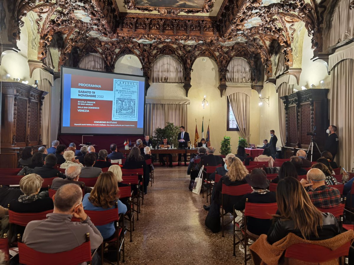 comunevenezia's tweet photo. 🔶#Sanità 🔶
L'assessore @SimonVenturini all'apertura delle giornate dedicate agli ospedali storici italiani di #Acosi ospitate a Venezia
"Lavorate in luoghi in cui la cura non si limita solo all'aspetto sanitario ma anche al sostegno sociale"
🔎 https://t.co/8gyyIWDmJs https://t.co/oef3yMLpRB