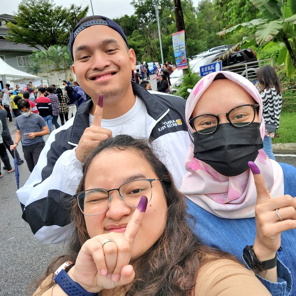 nysarafik's tweet photo. Kami sudah ❌️

#PRU15
#MalaysiaMemilih 
#IpohTimor
#Ampang https://t.co/tP7GRDKkk9