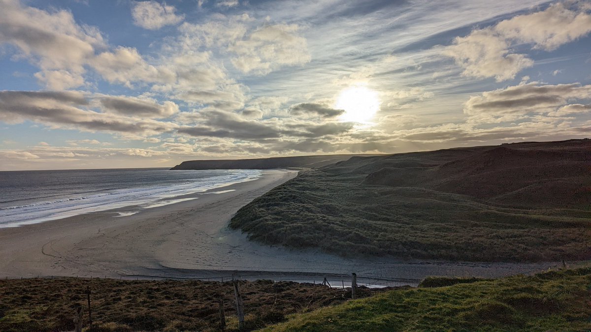 MacGinty74's tweet photo. Beautiful North Tolsta, Isle of Lewis. The best medicine around. https://t.co/1ax7vMvxrr