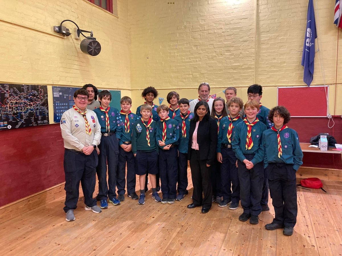 Great to round off #ParliamentWeek by visit to 1st Ealing North Scouts <a href="/ukscoutnetwork/">UK Scout Network</a> 

Thanks all for a great evening, will treasure the badge I gained!